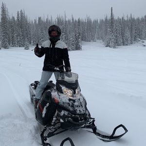 Meet your Posher, Justin